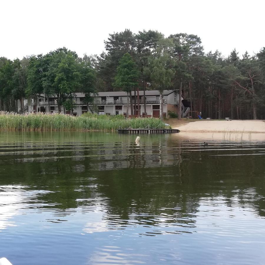 Apartament Nad Jeziorem Slawskim Radzyn Bagian luar foto