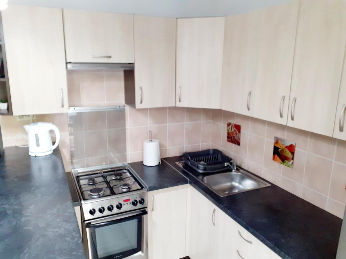 Apartament Nad Jeziorem Slawskim Radzyn Bagian luar foto